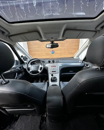 Ford S-Max cena 19900 przebieg: 244000, rok produkcji 2008 z Dukla małe 232